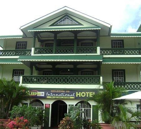 Sleepin International Hotel Джорджтаун Екстериор снимка